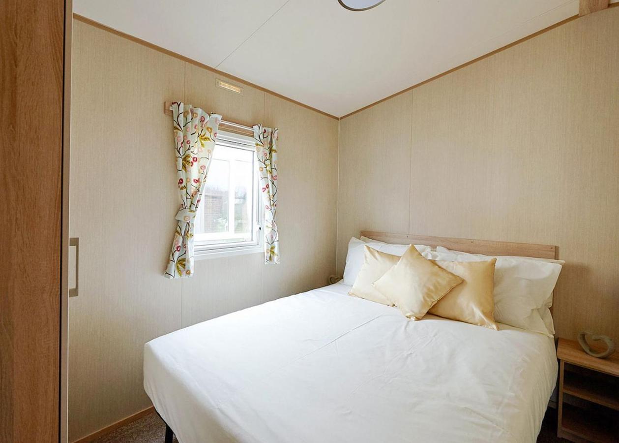 Barmouth Bay Holiday Park Llanddwywe Exteriör bild