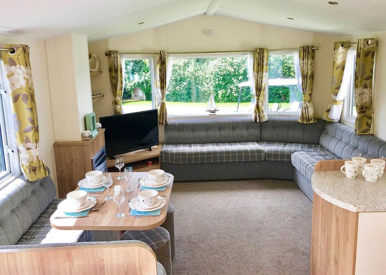 Barmouth Bay Holiday Park Llanddwywe Exteriör bild
