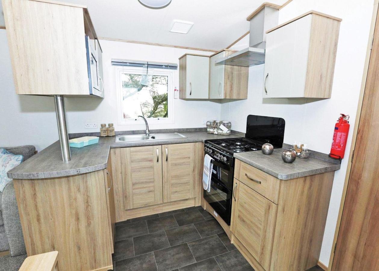 Barmouth Bay Holiday Park Llanddwywe Exteriör bild